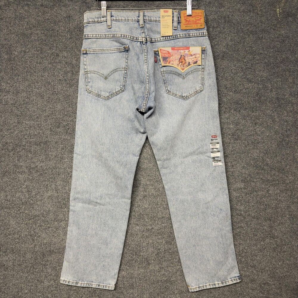Levi's Western Fit Jeans Mens 32x30 Light Blue Straight Leg Denim NWT 37681-0029